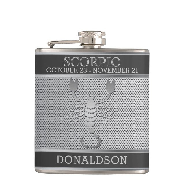Skorpio-♏ in Schwarz und Silver Mesh Flachmann (Vorderseite)