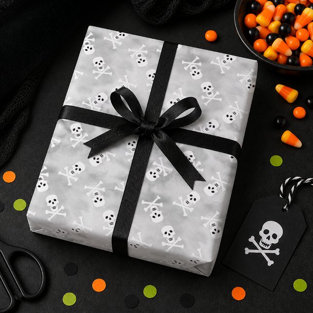 Skull Crossbones Halloween Wrapping Paper Geschenkpapier (Gift Wrap Paper)