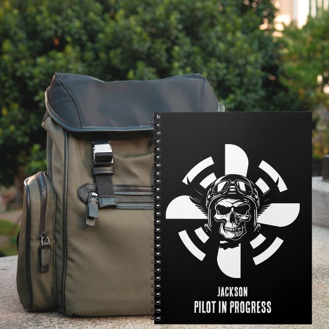 Skull Pilot und Flugzeugpropeller, Minimalistisch, Notizblock (Von Creator hochgeladen)