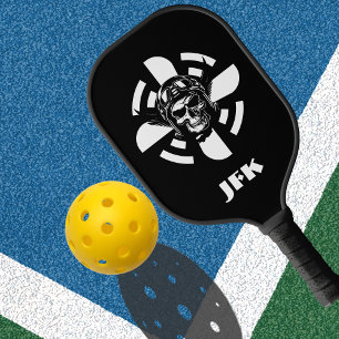 Skull Pilot und Flugzeugpropeller, Minimalistisch, Pickleball Schläger