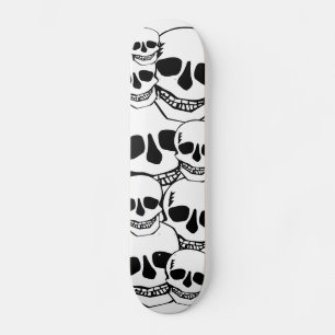 Skulpturen, schwarzes Skateboard