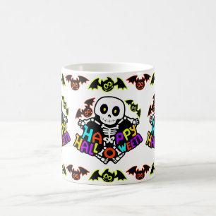Skurriles Halloween-Skelett- und Fledermausdesign Kaffeetasse
