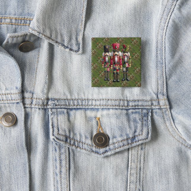 Skurriles Patchwork-Weihnachts-Nussknacker-Trio Button (Beispiel)