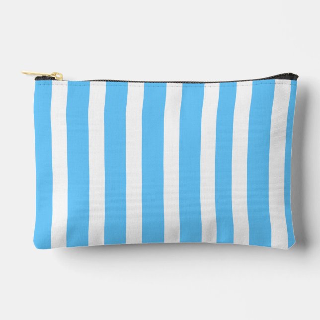 Sky Blue and White Cabana Stripes  Zubehörtasche (Vorderseite)