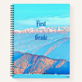 Sky Blue Snow Clad Mountain Range erste Klasse Notizbuch