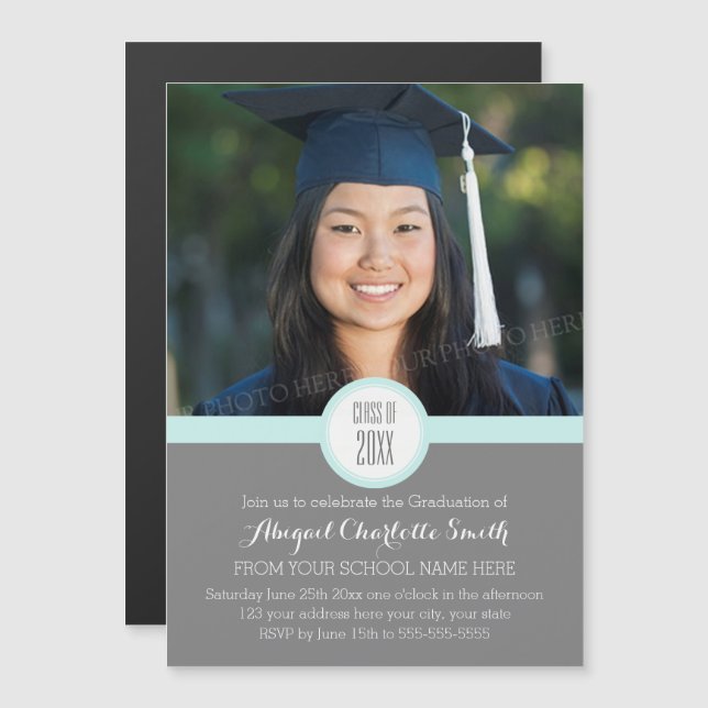 Sky Gray Modern Graduation Party Magnetic Card Magneteinladung (Vorne/Hinten)