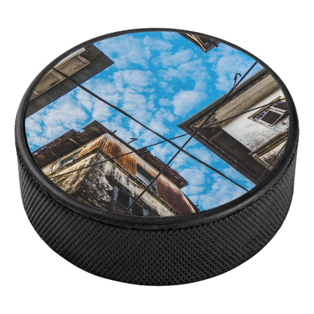Sky Over Stonetown, Sansibar Eishockey Puck (3/4)