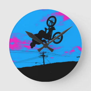 Sky Trekking - BMX Rider Runde Wanduhr