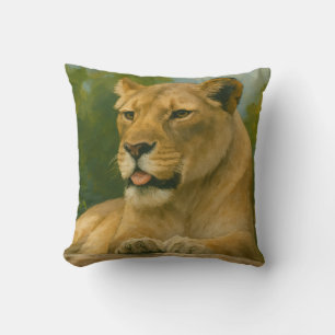 Skybound Grace - Lioness on Ledge Kissen