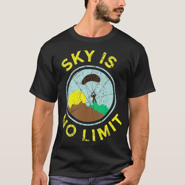 Skydiving Vintager Retro-Style Skydiver T-Shirt (Vorderseite)