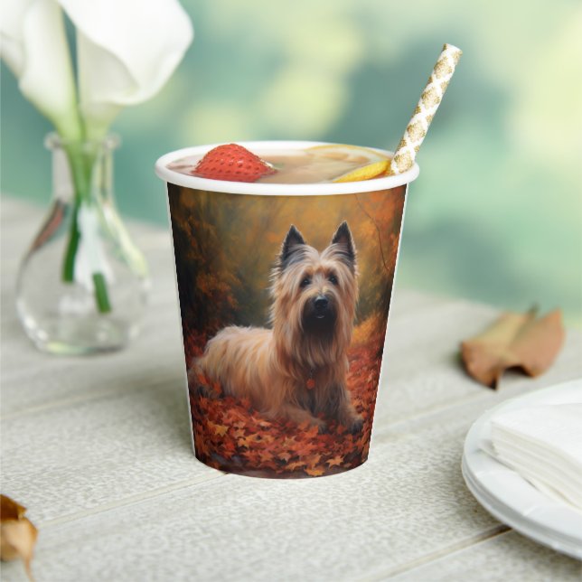 Skye Terrier im Herbst Leaves Fall Inspiriert Pappbecher (In Situ)
