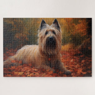Skye Terrier im Herbstlaubfall inspiriert