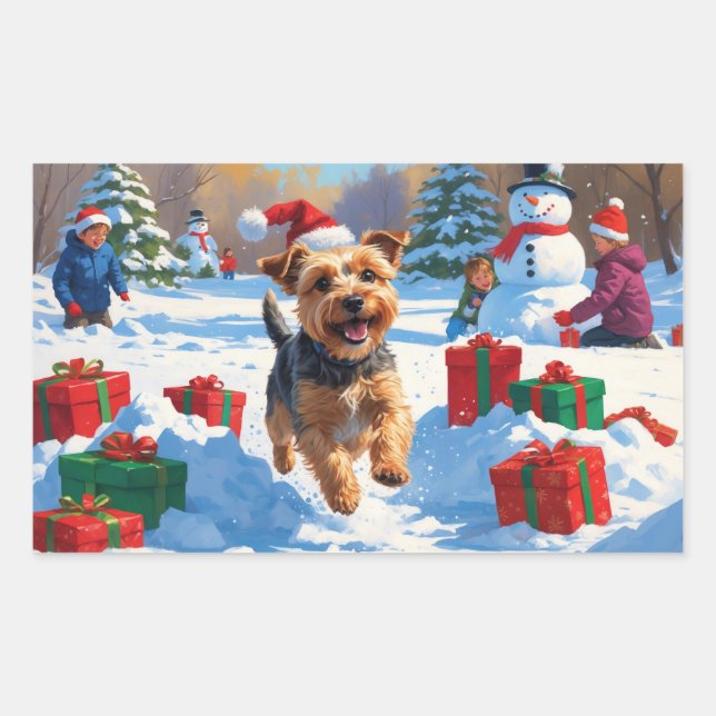 Skye Terrier läuft im Schnee mit Weihnachtsmütze Rechteckiger Aufkleber (Vorderseite)