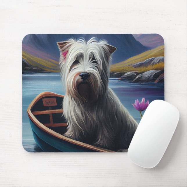 Skye Terrier on a Paddle: Ein Landschaftliches Abe Mousepad (Mit Mouse)