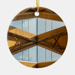 Skylights oberhalb Anthony Keramik Ornament