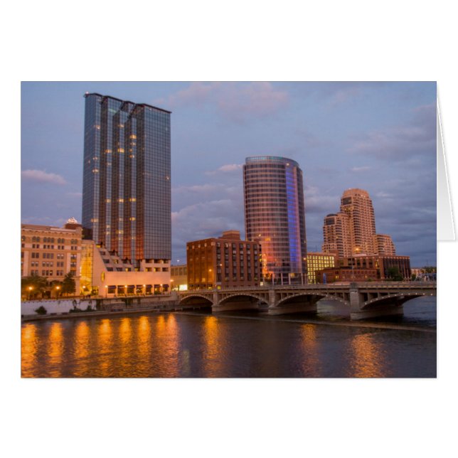 Skyline bei Dämmerung, am Grand River 2 (Vorderseite (Horizontal))