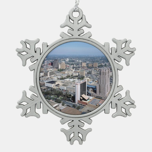 Skyline San Antonio Texas Schneeflocken Zinn-Ornament (Vorderseite)