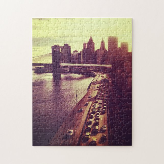 Skyline-Sonnenuntergang - Brooklyn-Brücke und NYC (Vertikal)
