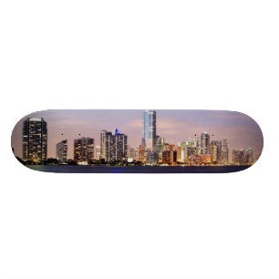 Skyline USA, Florida, Miami an Dämmerung 2 Skateboard
