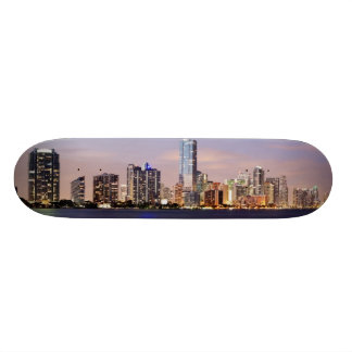 Skyline USA, Florida, Miami an Dämmerung 2 Skateboard