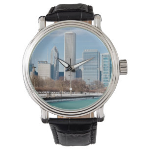Skyline von Chicago über den gefrorenen Lake Michi Armbanduhr