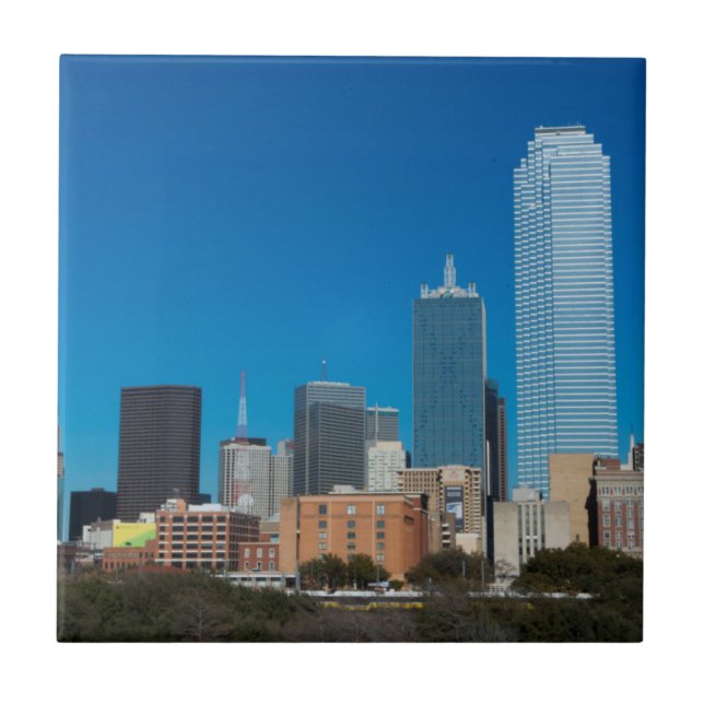 Skyline von Dallas Texas bei Sonnenuntergang Fliese (Vorderseite)