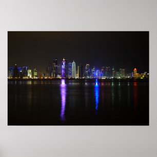 Skyline von Doha, Katar bei Nacht Poster