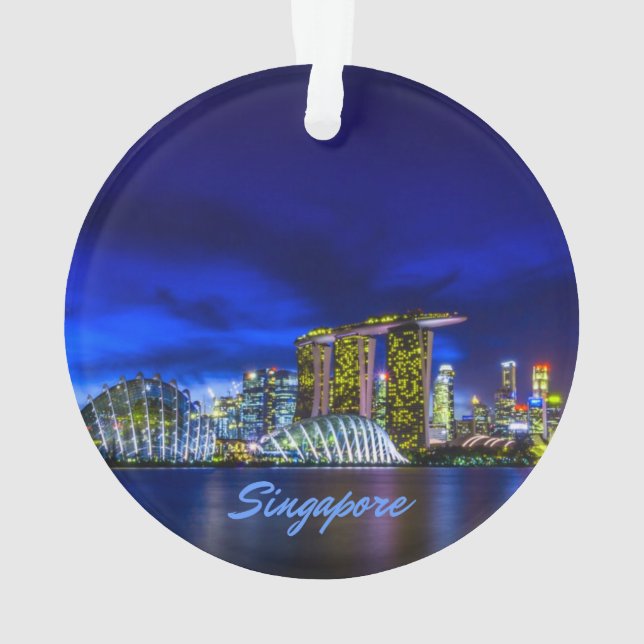 Skyline von Singapur bei Nacht Ornament (Rückseite)