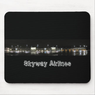 Skyway Rampe - Milwaukee, Skyway Fluglinien Mousepad