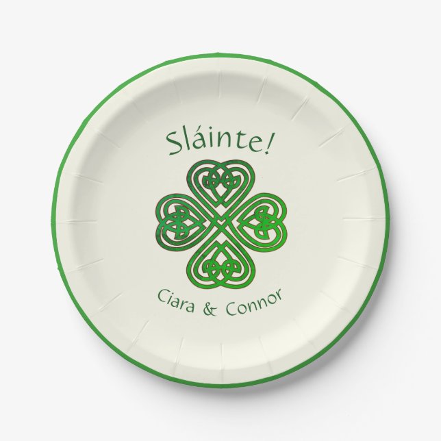 Sláinte Grüner keltischer irischer Shamrock-Name Pappteller (Vorderseite)