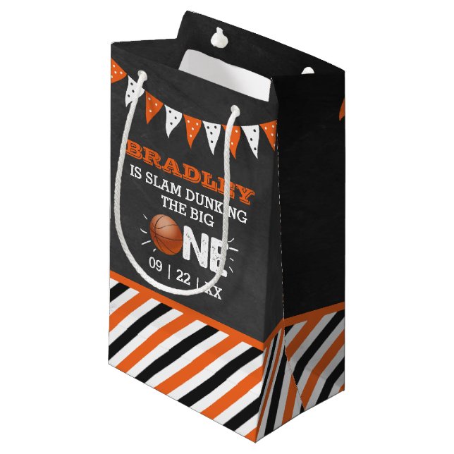 Slam Dunkelheit des Großen | Basketball 1. Geburts Kleine Geschenktüte (Vorderseite Schrägansicht)