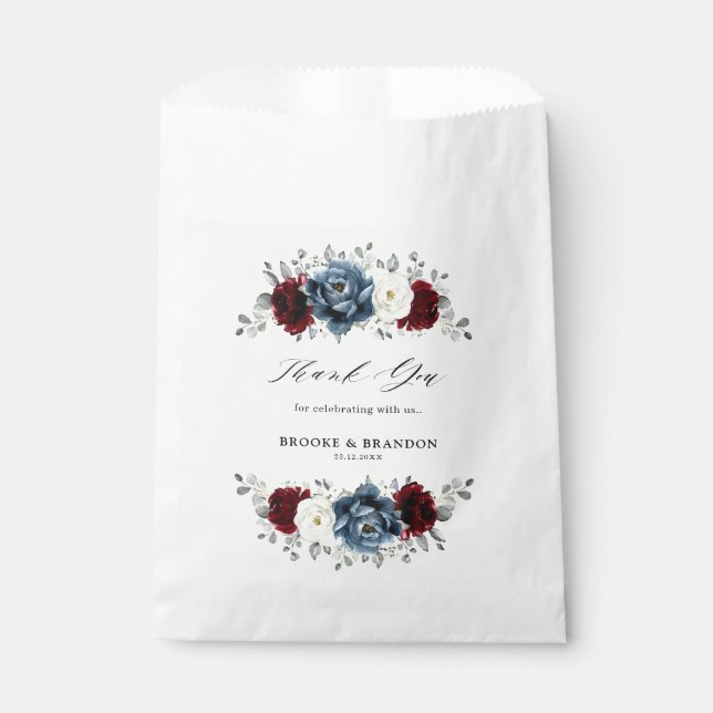 Slate Blue Burgundy White Ivory Bluoral Wedding Geschenktütchen (Vorderseite)