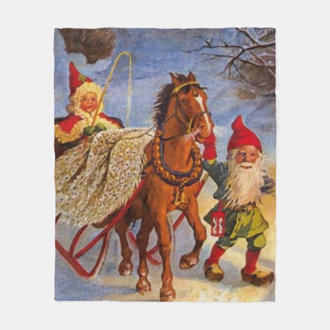 "Sled Ride at Night" von Jenny Nystrom Fleecedecke (Vorderseite)
