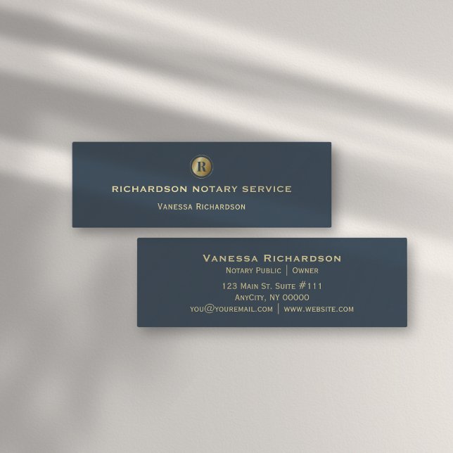 Sleek Blue & Gold Monogram Icon Notare Public Mini Visitenkarte (Von Creator hochgeladen)