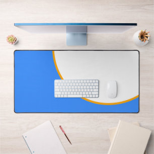 Sleek Bright Nautical Blue Yellow Kurven auf Weiß Schreibtischunterlage