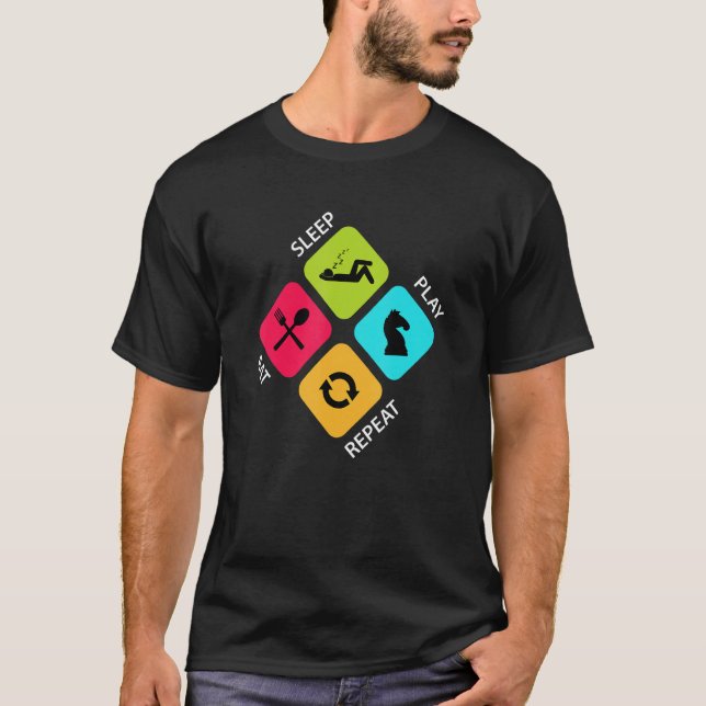 Sleep Play Schach essen Wiederholen klassische Sch T-Shirt (Vorderseite)