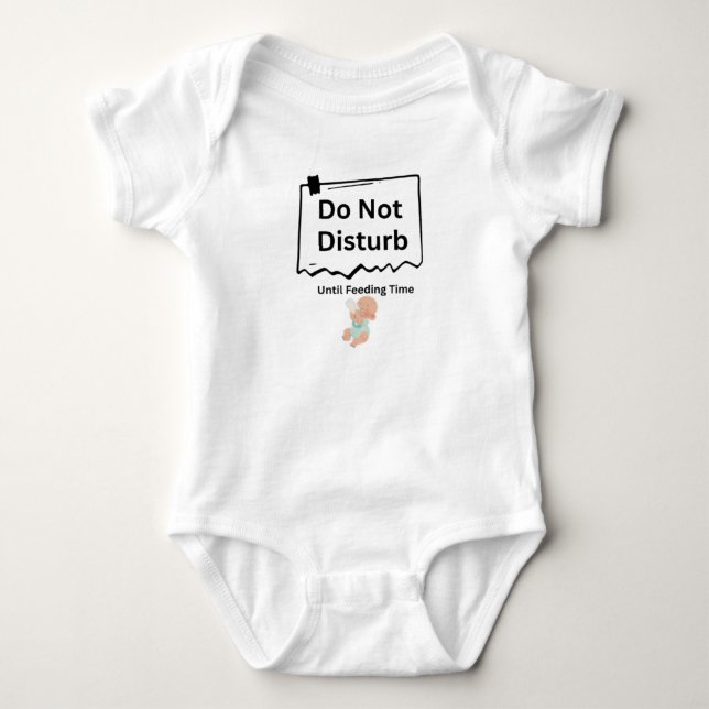 Sleep Priority Tee: The "Do Not Disturb"Baby Shirt (Vorderseite)