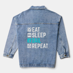 Sleep Sail Wiederholung essen Jeansjacke