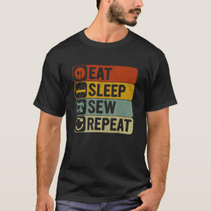 Sleep Sew Wiederholung Retro 60er 70er Nähen essen T-Shirt