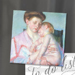 Sleepy Baby | Mary Cassatt Magnet<br><div class="desc">Sleepy Baby (1910) von der amerikanischen Impressionistin Mary Cassatt. Original-Kunstwerk ist ein pastellfarbenes Portrait einer Mutter, die ihr schlafendes Baby hält. Verwenden Sie die Entwurfstools, um einen benutzerdefinierten Text hinzuzufügen oder das Bild zu personalisieren.</div>