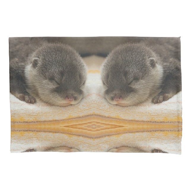 Sleepy Otter Kissenbezug (Vorderseite)