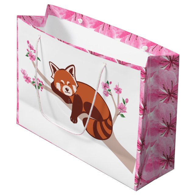 "Sleepy Red Panda" Cherry Blossom Große Geschenkta Große Geschenktüte (Vorderseite Schrägansicht)