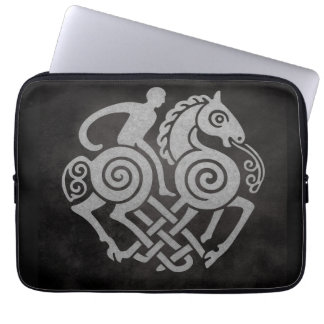 Sleipnir und Odin Symbol Nordische Mythologie Desi Laptopschutzhülle