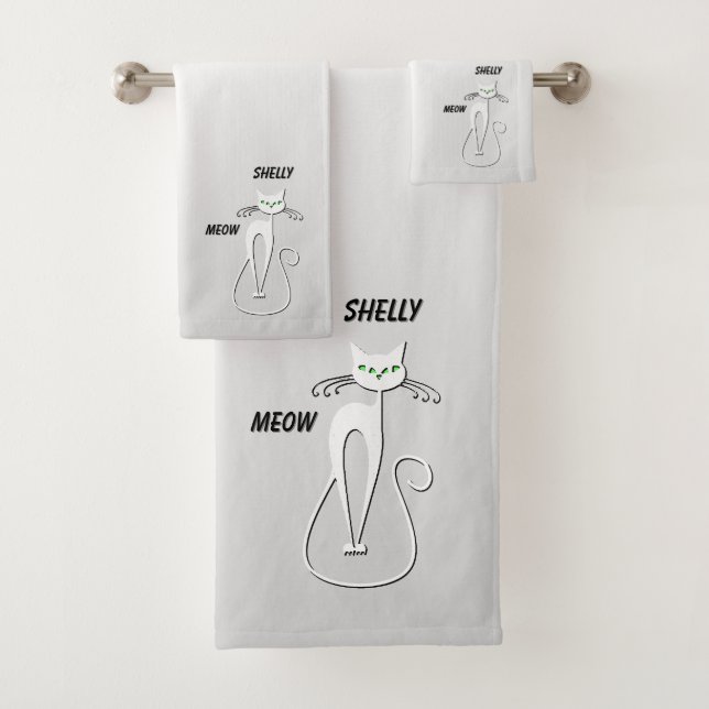 Slinky Black Cat Meow Meow Green Eyes sur argent (En situation)