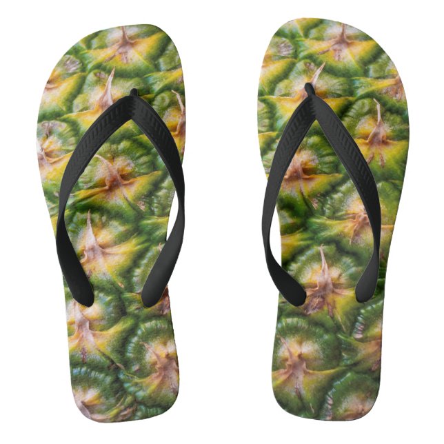 Slippers met ananas print close up flip flops (Fußbett)