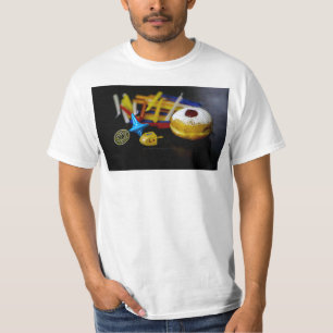 SlipperyJoe Chanukka symbolisches Stilleben Feiert T-Shirt