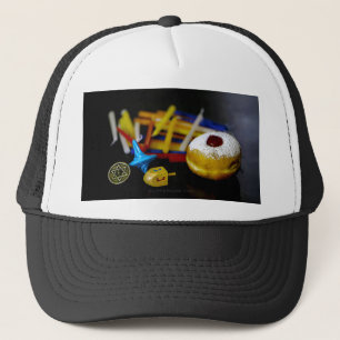 SlipperyJoe Chanukka symbolisches Stilleben Feiert Truckerkappe