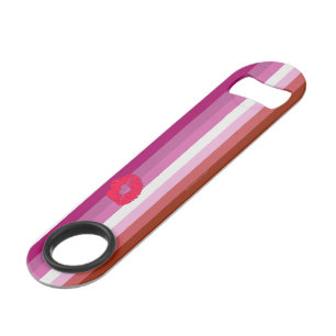 SlipperyJoe Lippenstift lesbische Pride-Flagge fem Speed Flaschenöffner