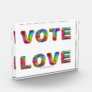 SlipperyJoe Stimme Liebe Gleichheit regenbogenfarb Fotoblock
