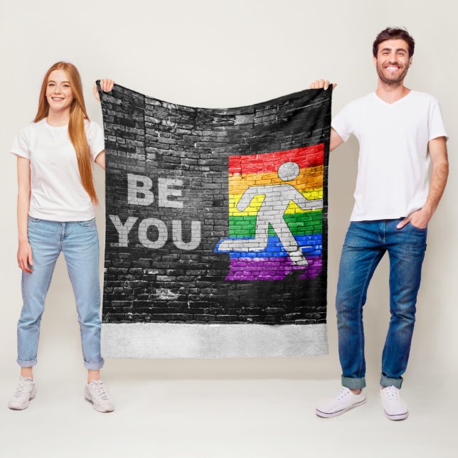 SlipperyJoe's Be You Backsteinwall Strichmännchen  Fleecedecke (Beispiel)